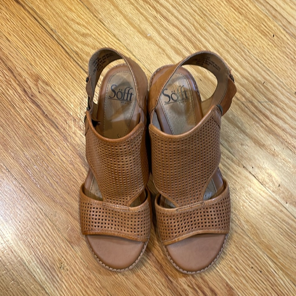 Sofft brand sandals , size 7.5